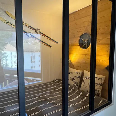 Charming With Balcony Appartamento