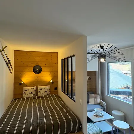 Charming With Balcony * Samoëns
